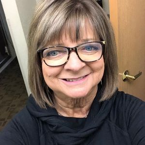 Meet your Posher, Deb